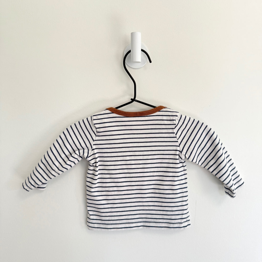 H&M shirt 1-2 months