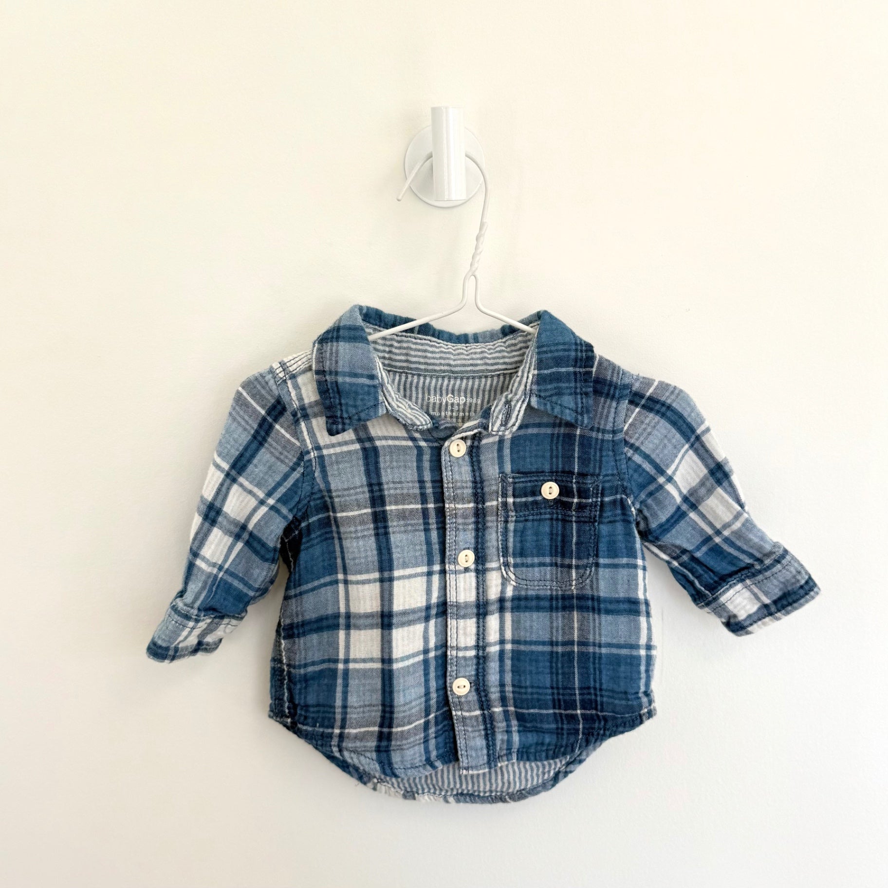 GAP Shirt 0-3 months
