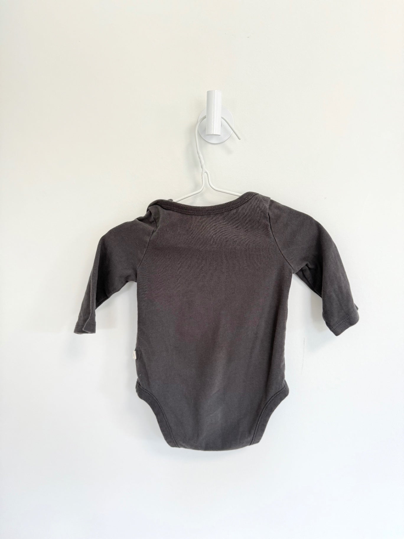 GAP Bodysuit 3-6 months