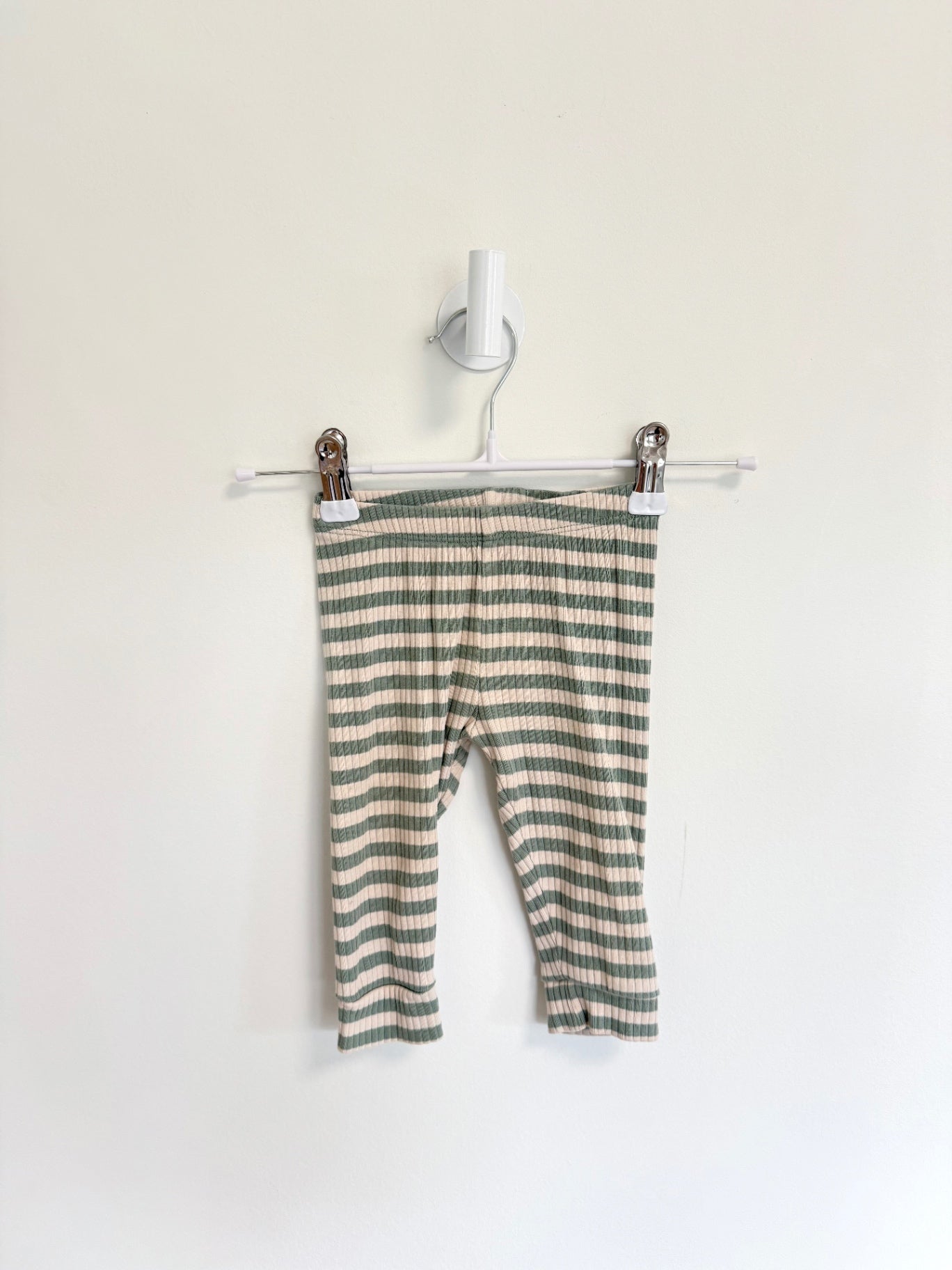 H&M 2pc Set 6-9 months