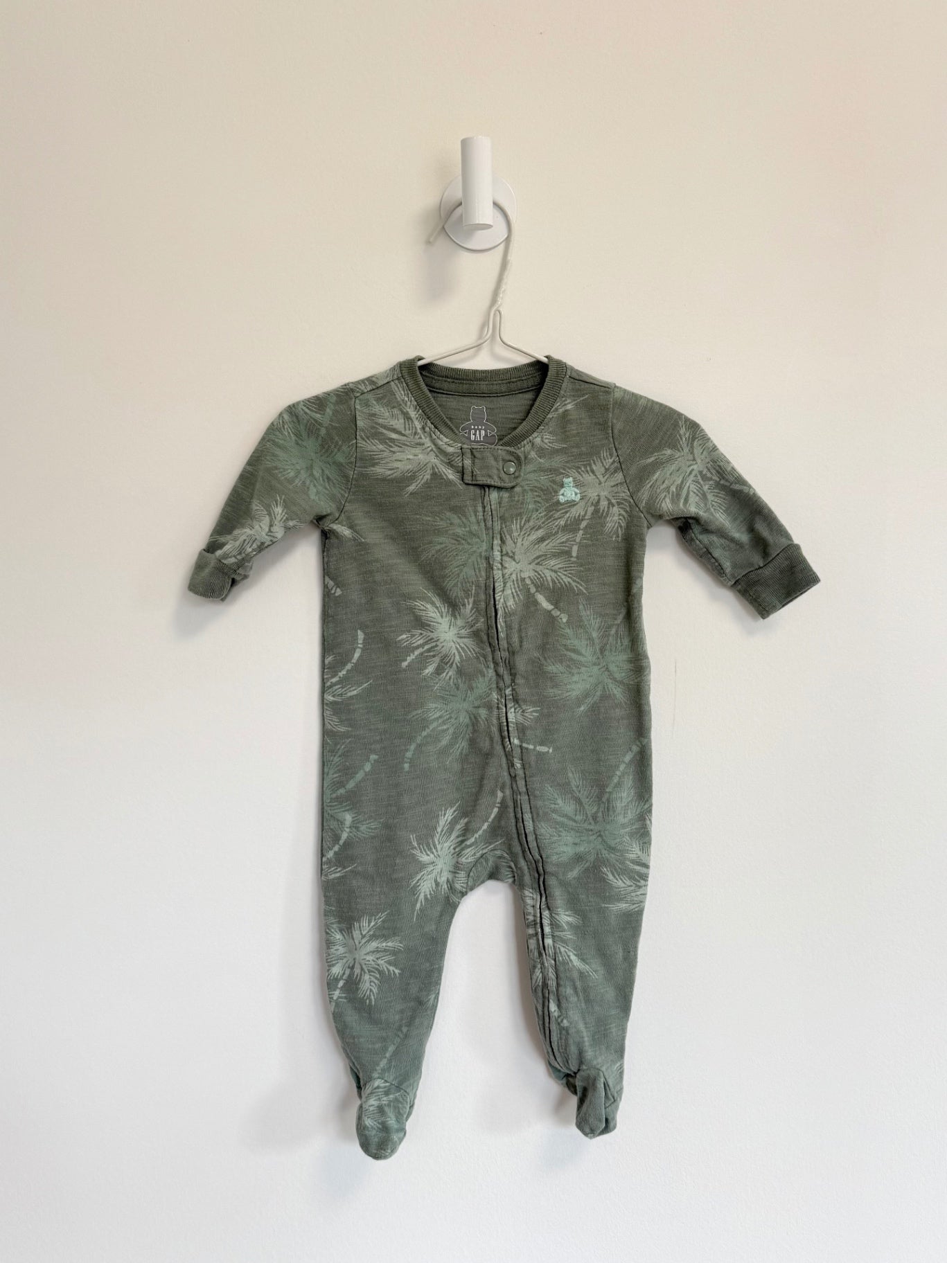 GAP Sleepsuit