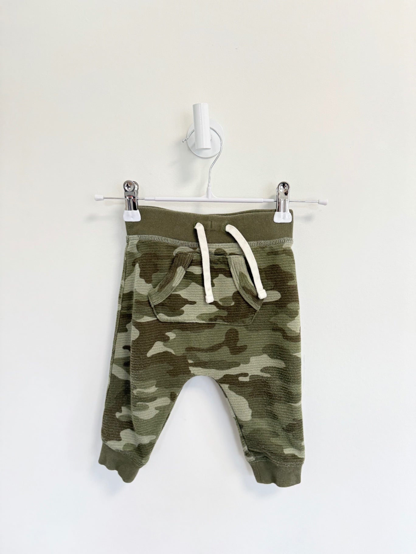 Gaps pants 6-12 months