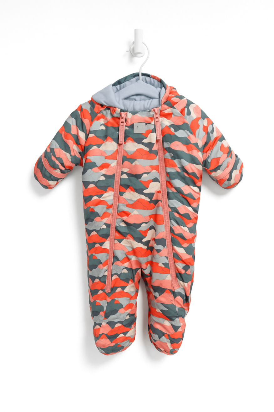 MEC one-piece snowsuit 6 months