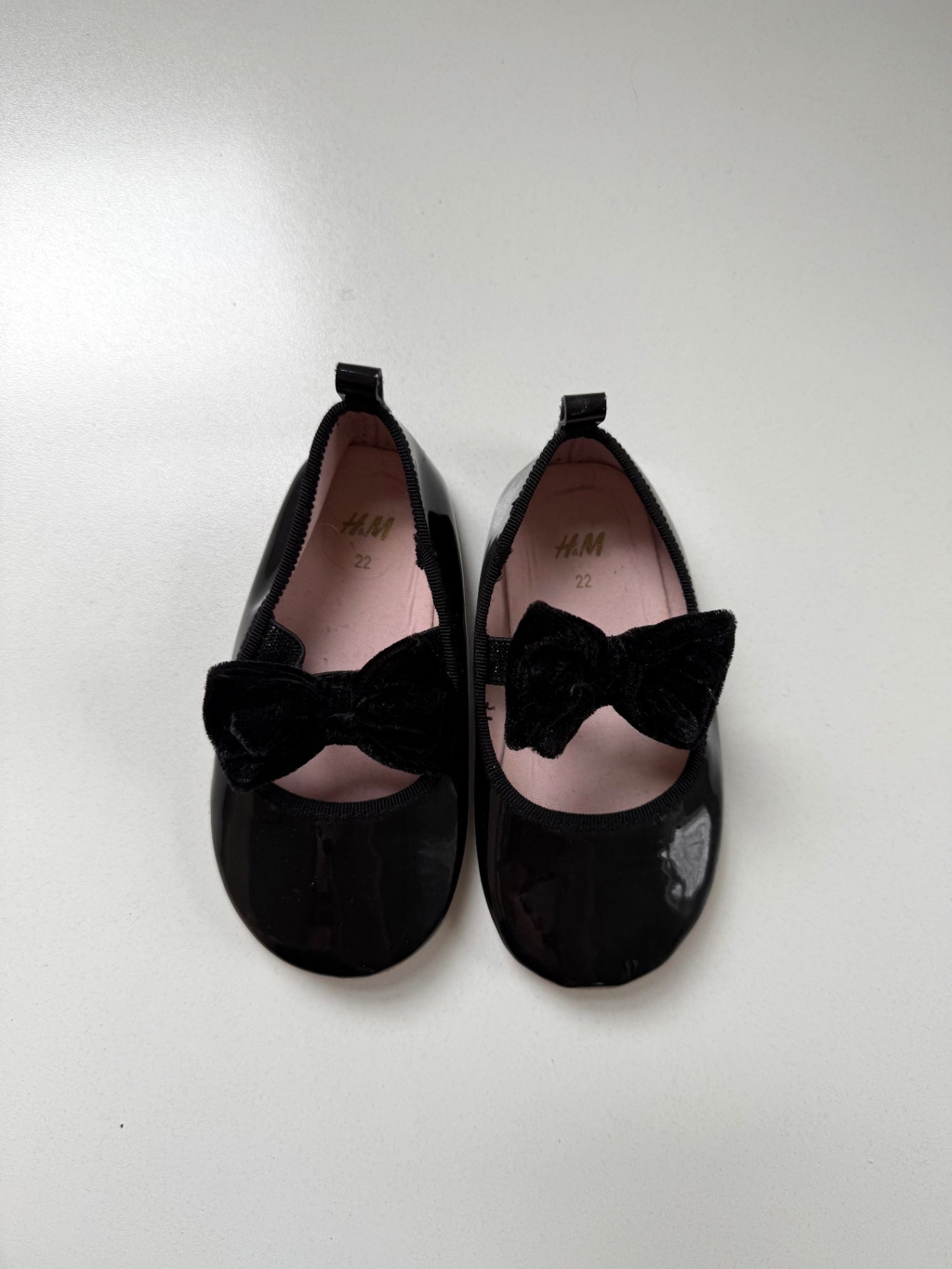 H&M Ballet flats size 6