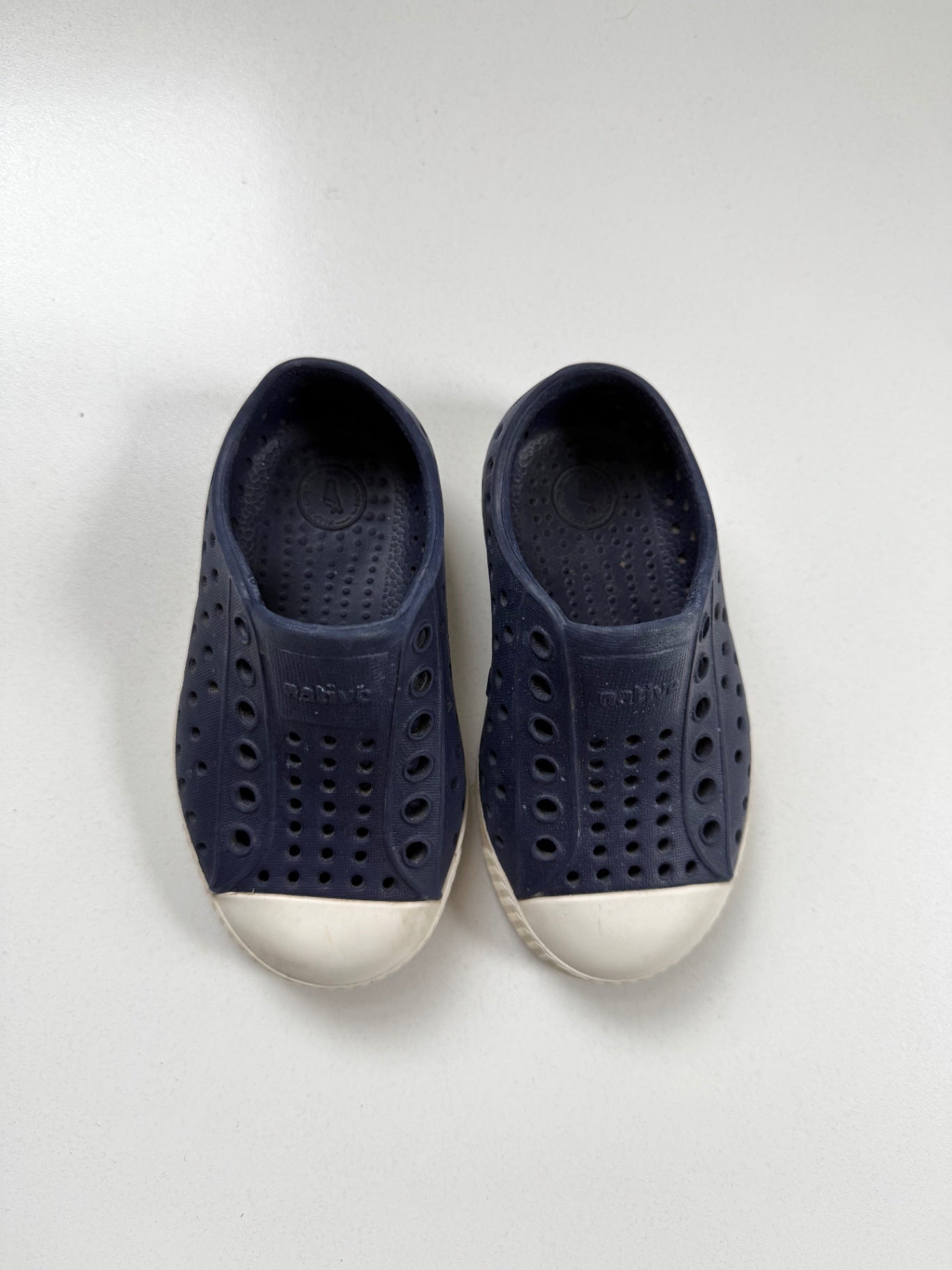 Native Slip-On Shoes Size C8
