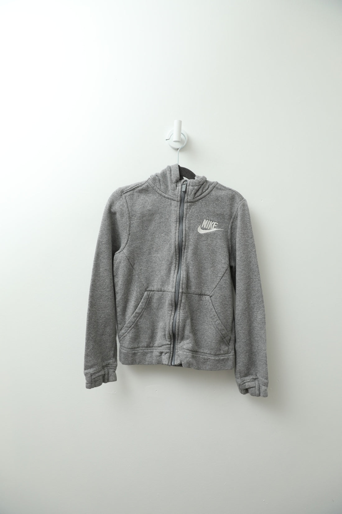 Nike Sweater Small 6-7 years