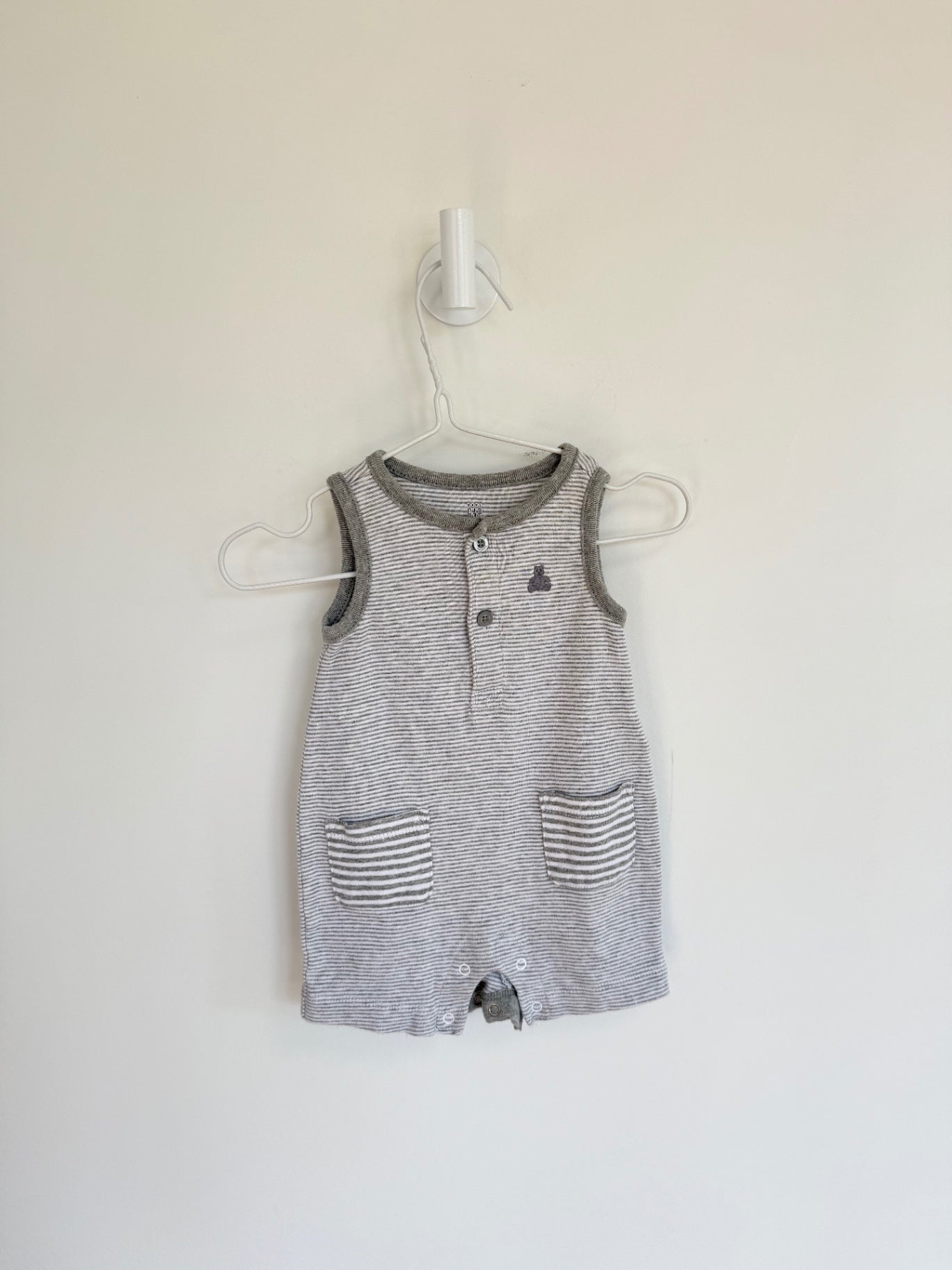 GAP Jumpsuit 0-3 Months