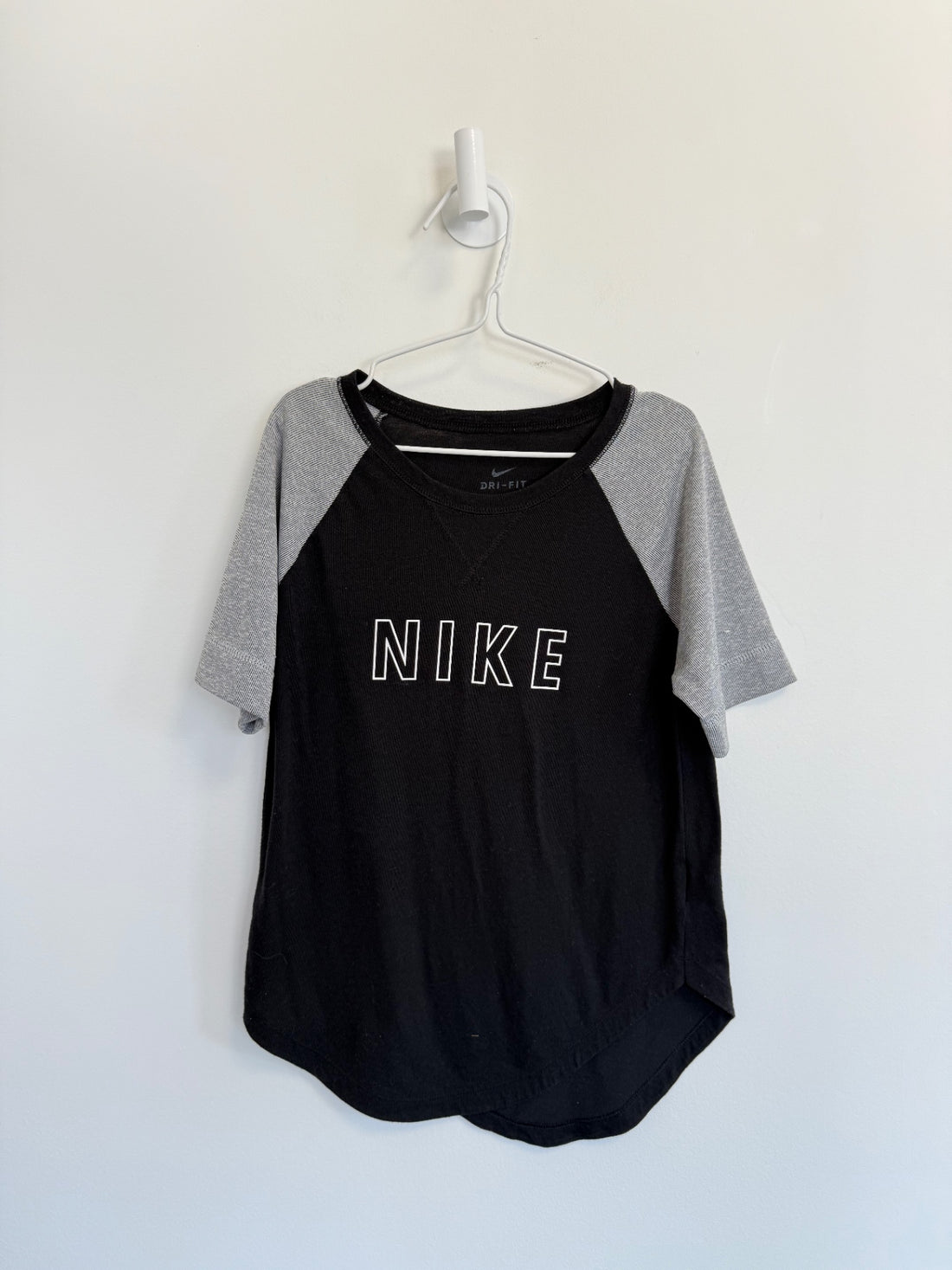 Nike T-Shirt Small