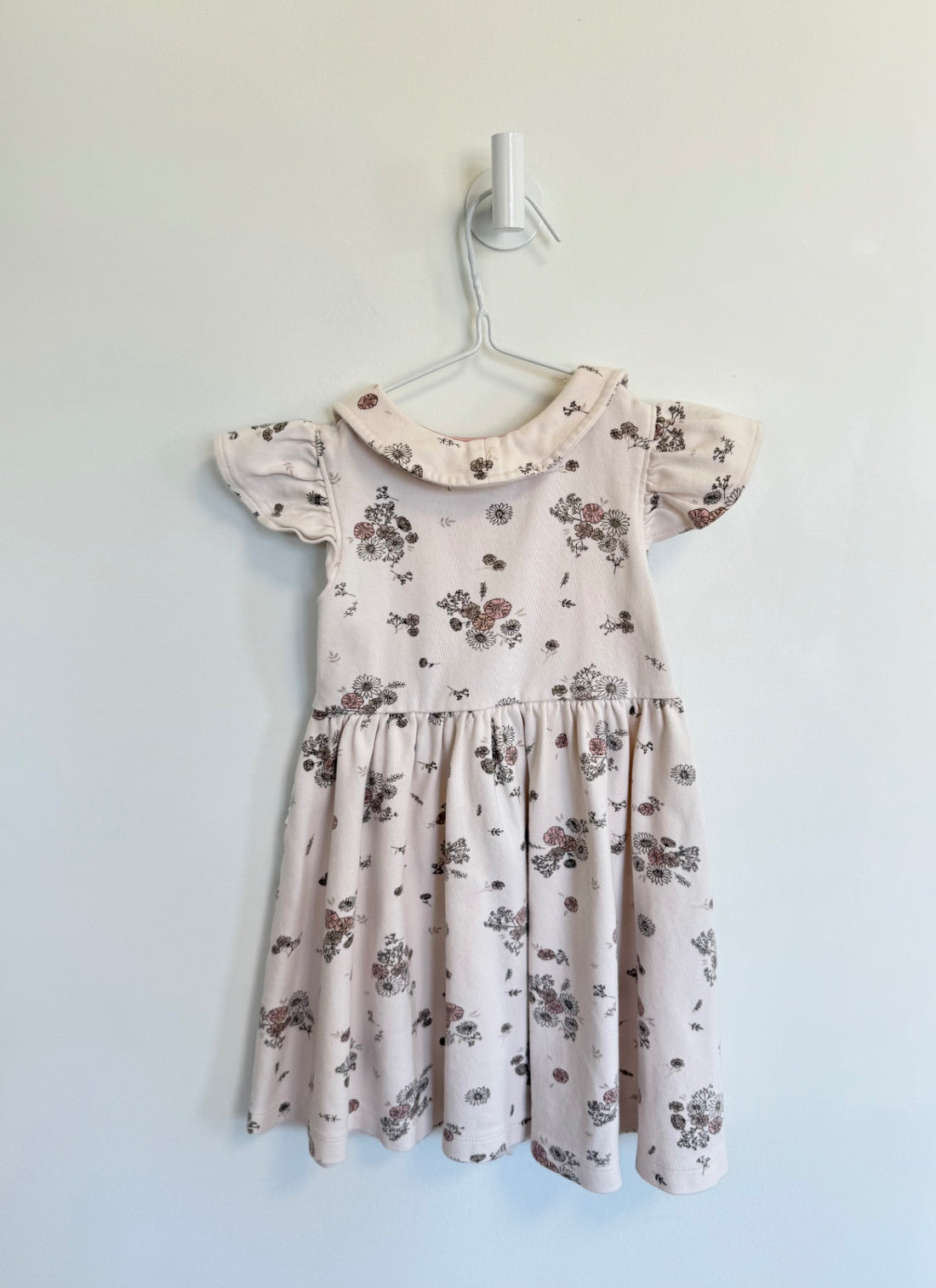 Unknown Dress 3 years Cream florals
