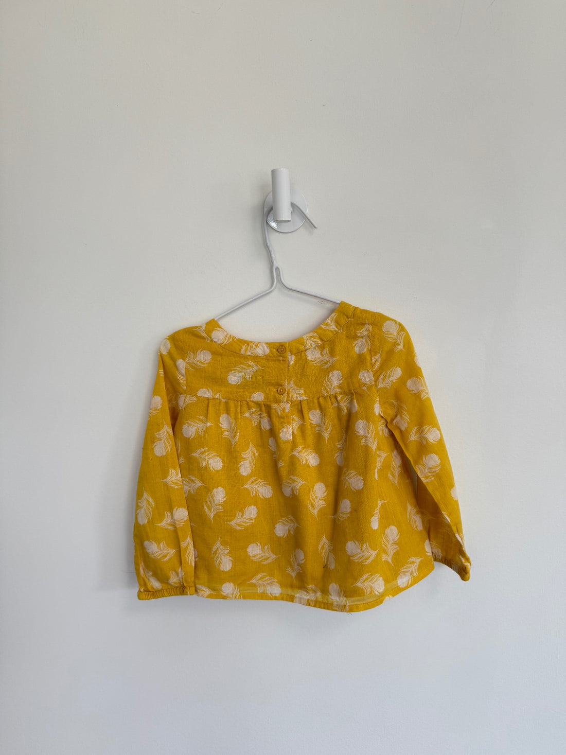 GAP Top 2 years Yellow