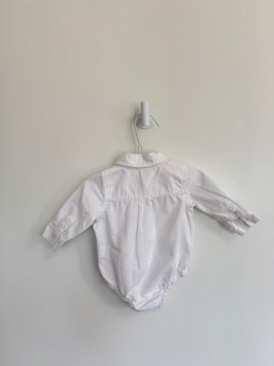 Gap Onesie 3-6 months