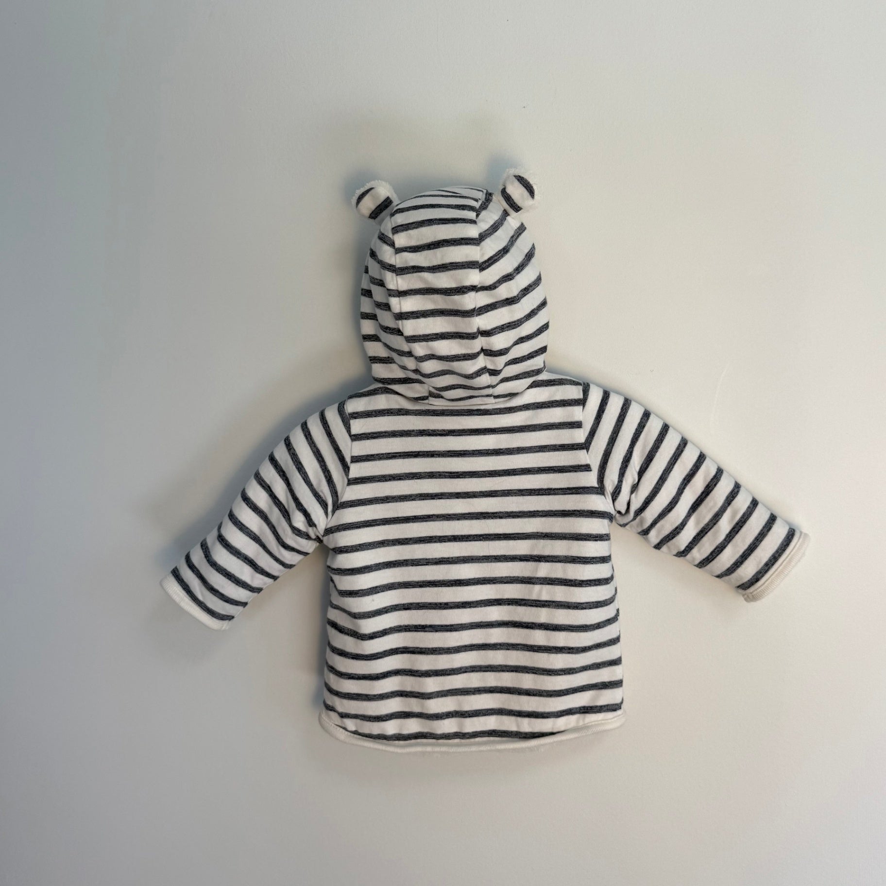 H&amp;M Hoodie 2-4 months