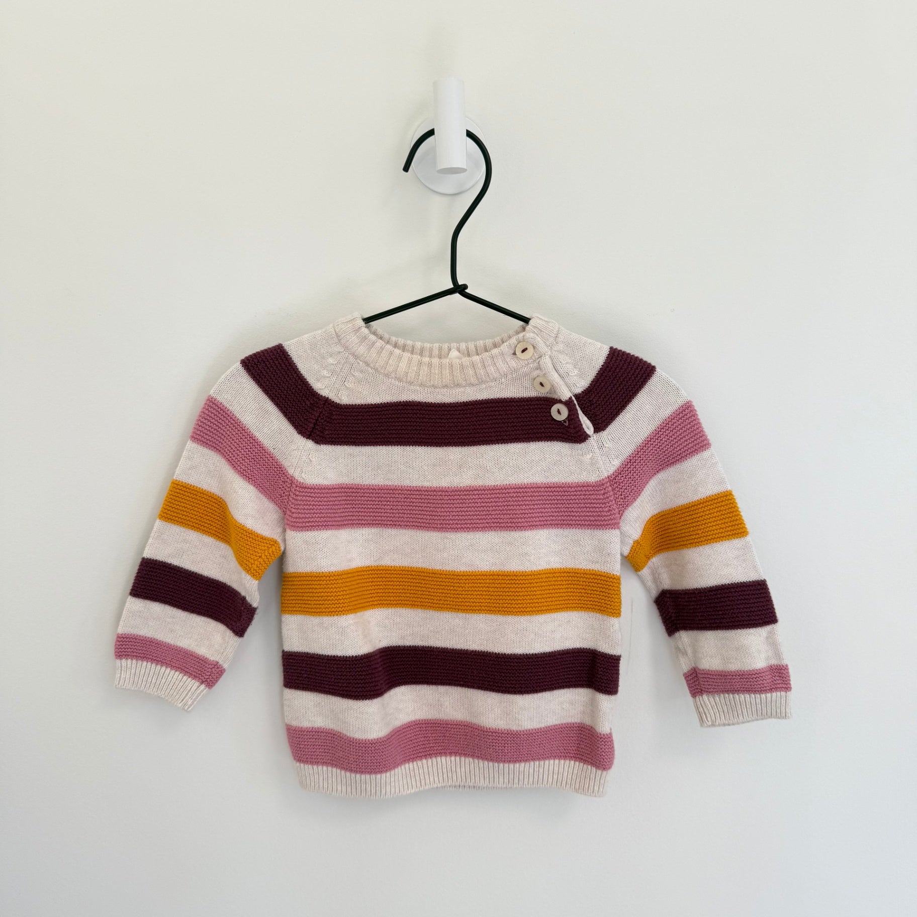 H&amp;M Sweater 4-6 months