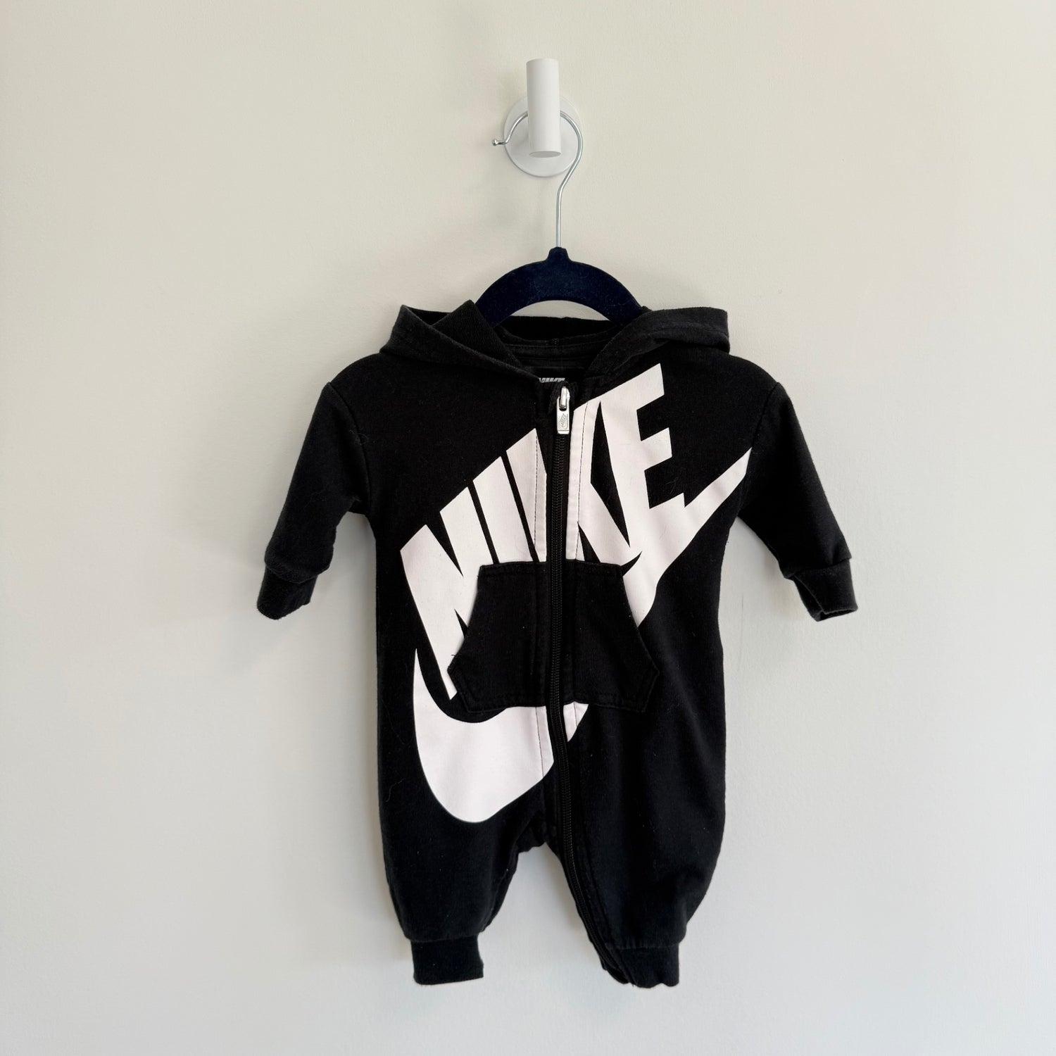 NIKE Romper 3 Months Black and white