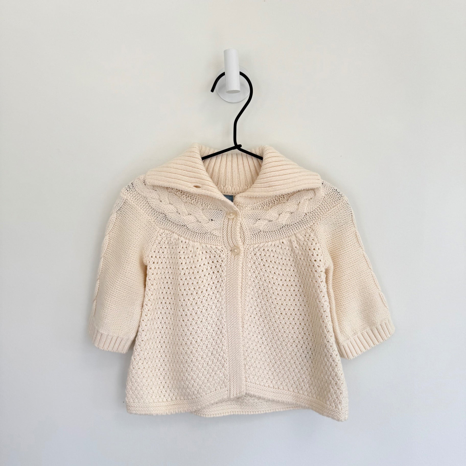 GAP Sweater 12-18 months