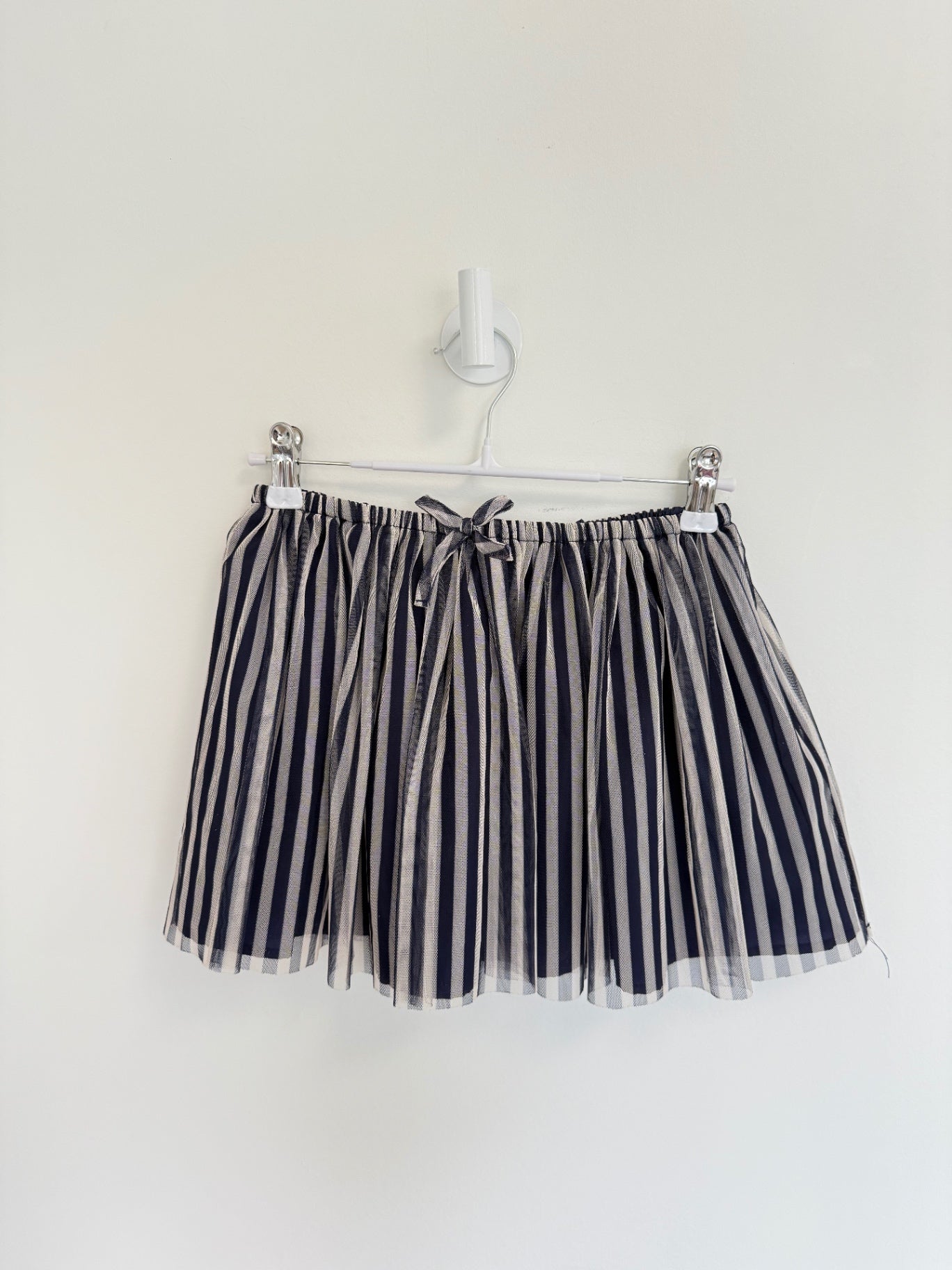 H&amp;M Skirt 5-6 years
