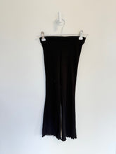 H&M pants ( 2pk) 5-6 years