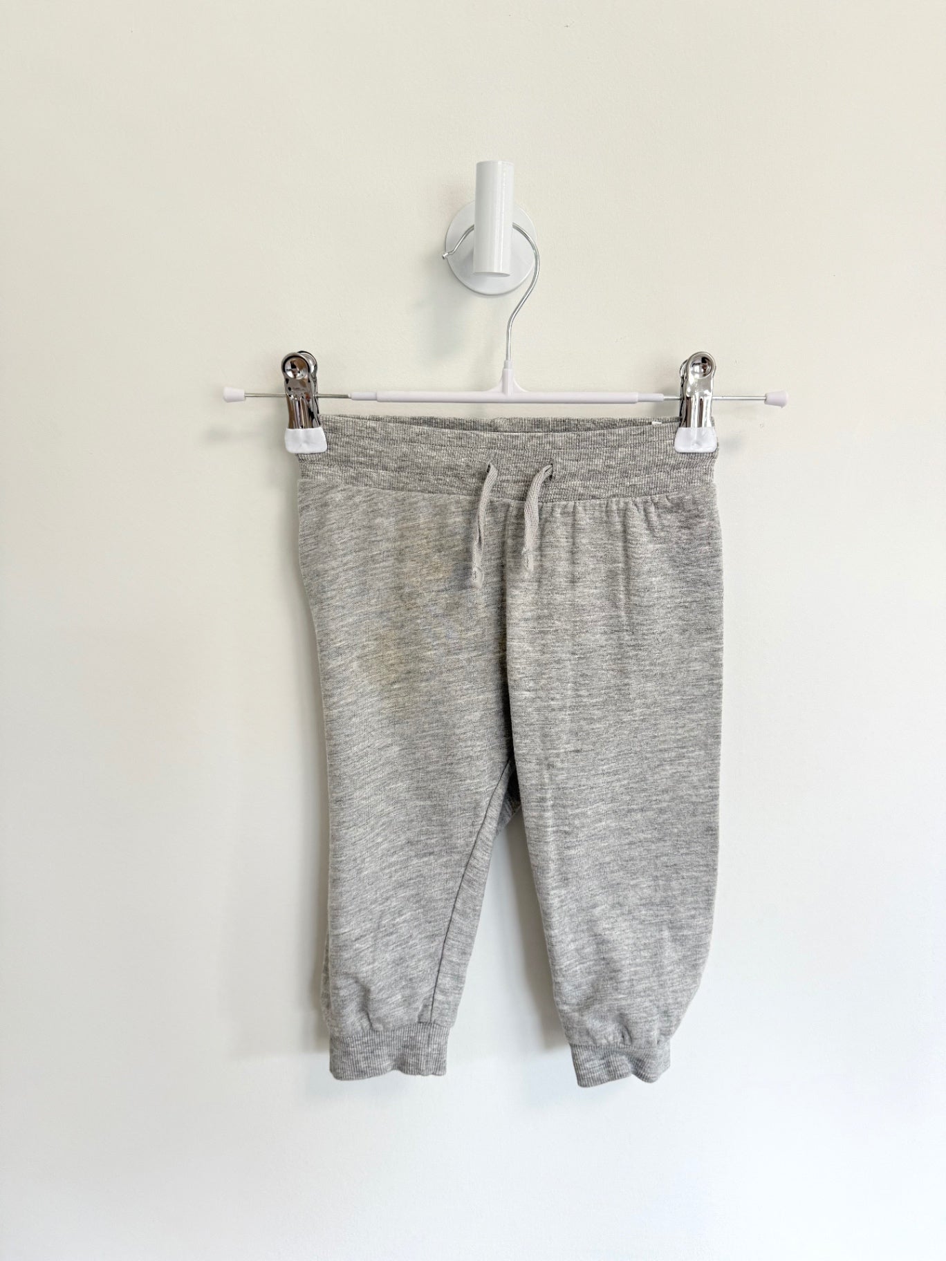 H&amp;M Pants 6-9 months