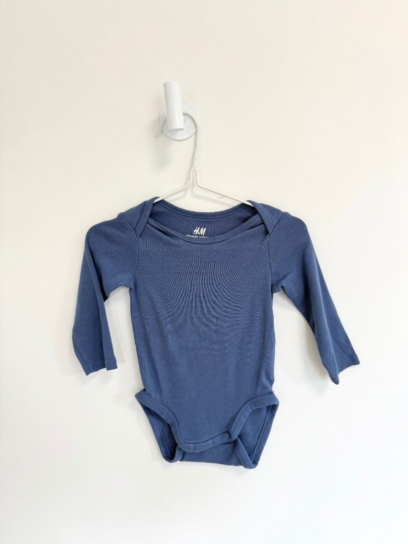 H&amp;M Bodysuit 4-6 months
