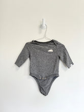 Roots Onesie 3-6 months