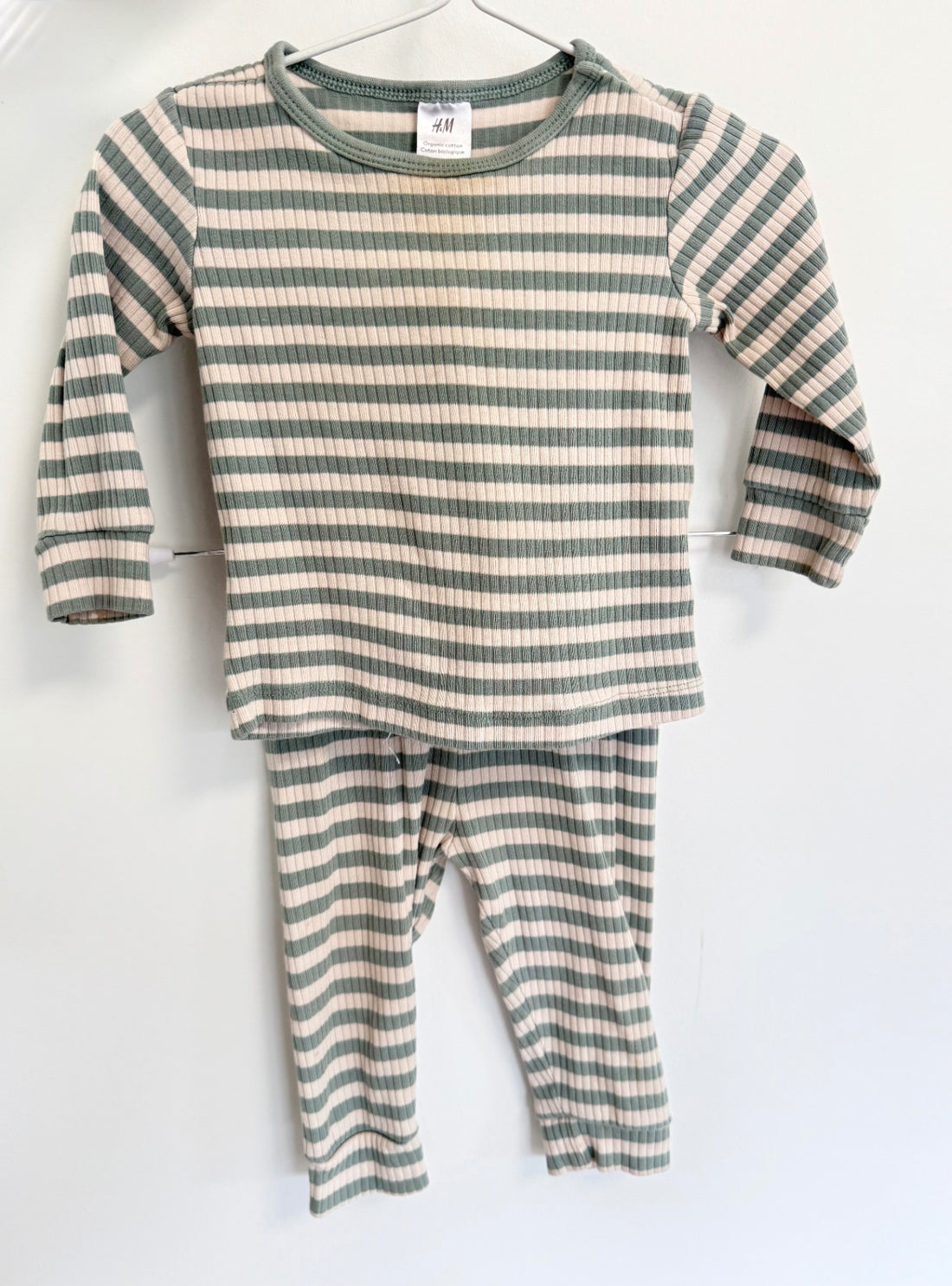 H&amp;M 2pc Set 6-9 months