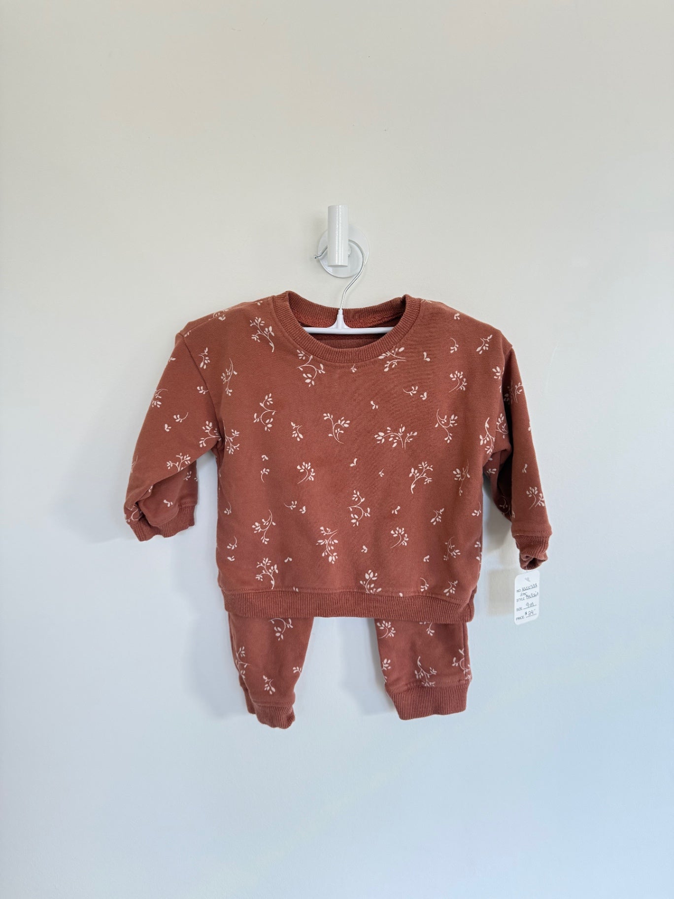 Unbranded Set 9 months