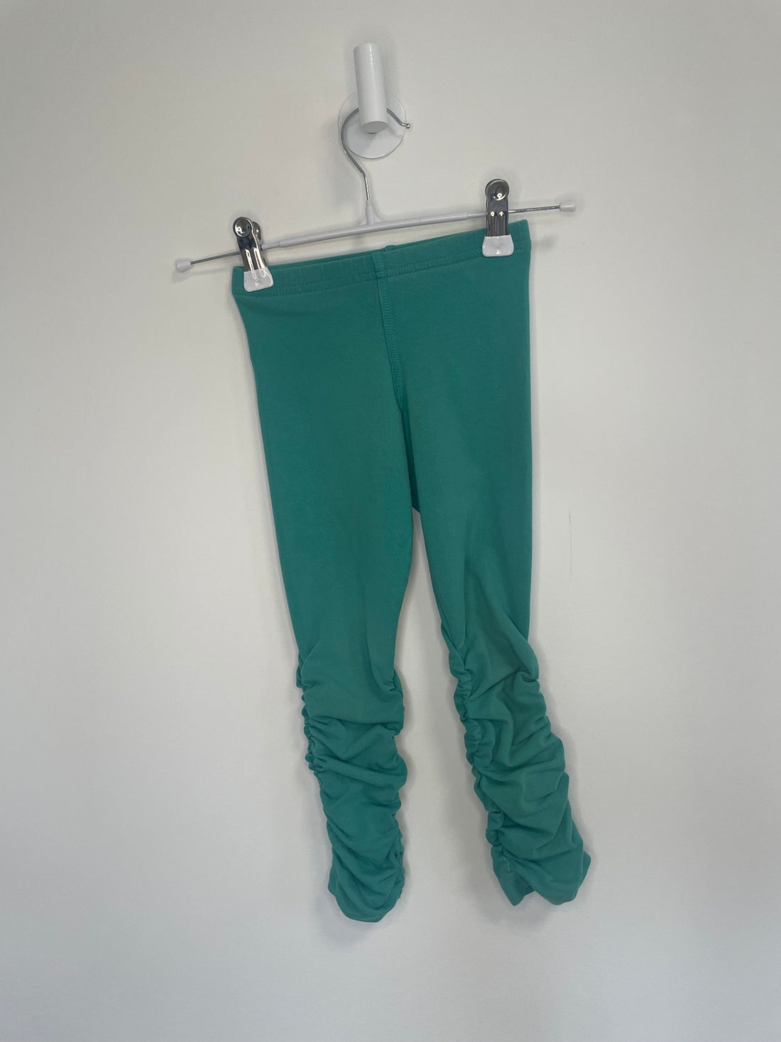 Peekaboo Beans Leggings 4 years