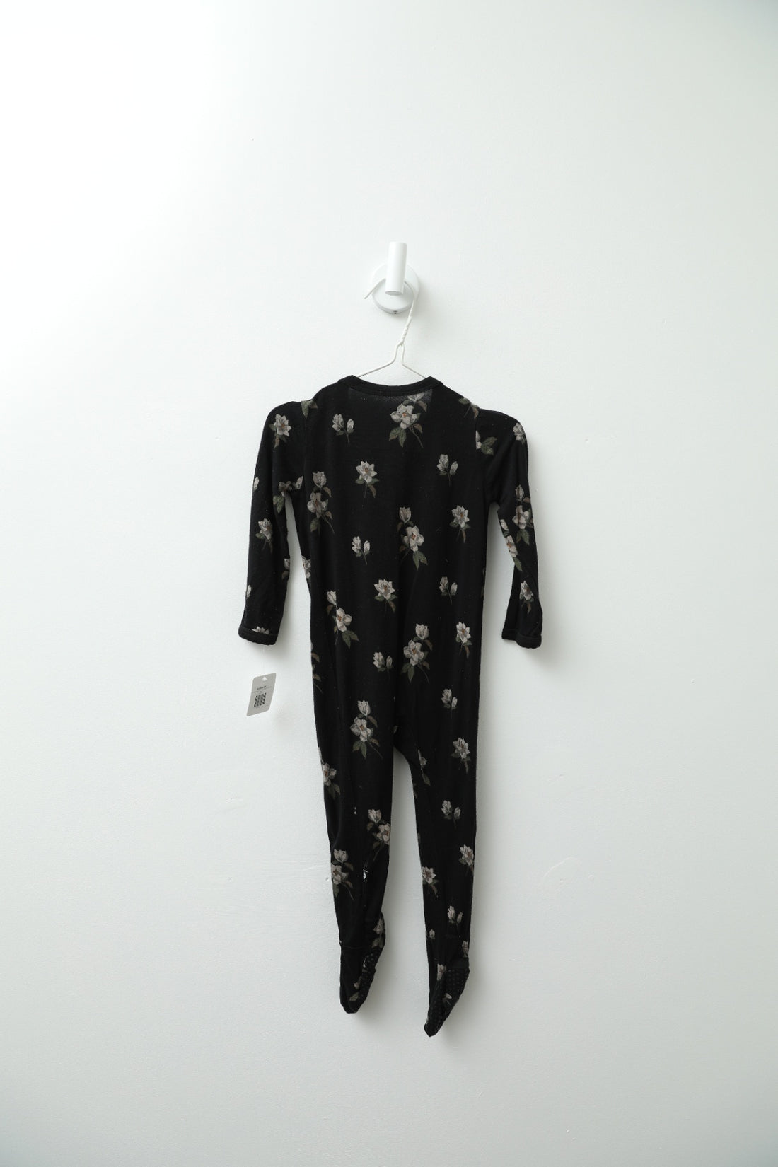 Kyte Onesie 12-18 months Black w/ floral