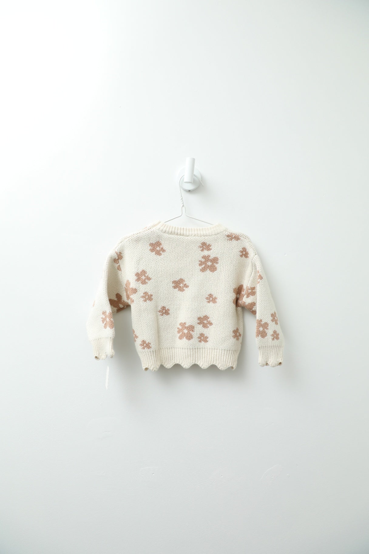 Unbranded Sweater 9 months Beige w/floral