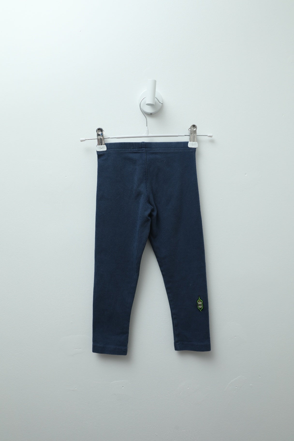 Peekaboo Beans leggings 3T