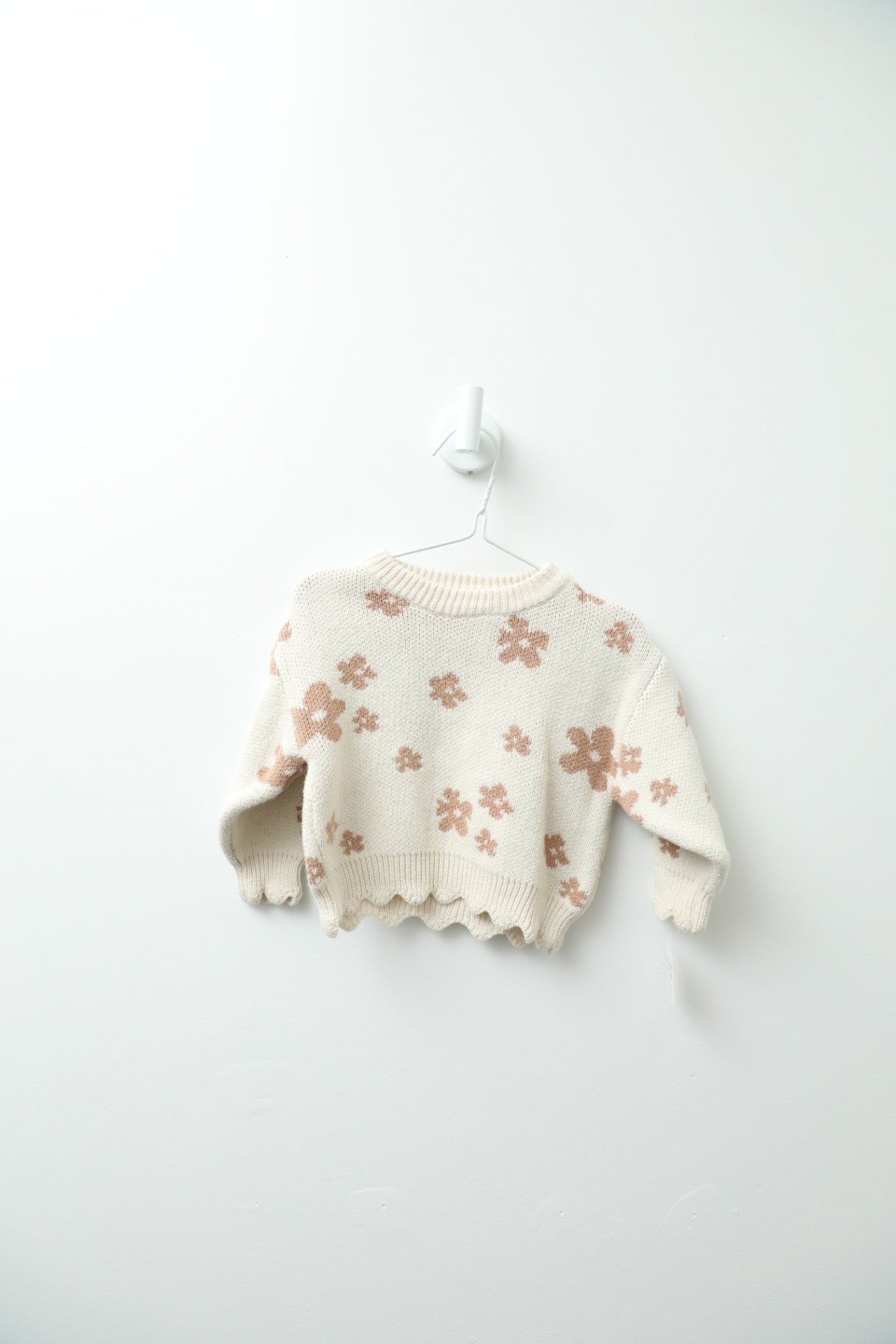 Unbranded Sweater 9 months Beige w/floral