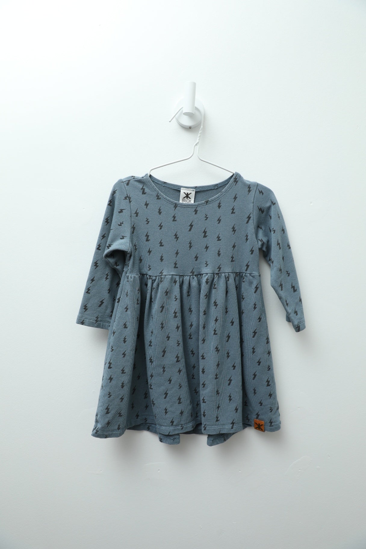 Brok Boys Dress 2-3 years