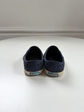 Native Slip-On Shoes Size C8 