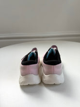 New Balance Running Shoes Size 27