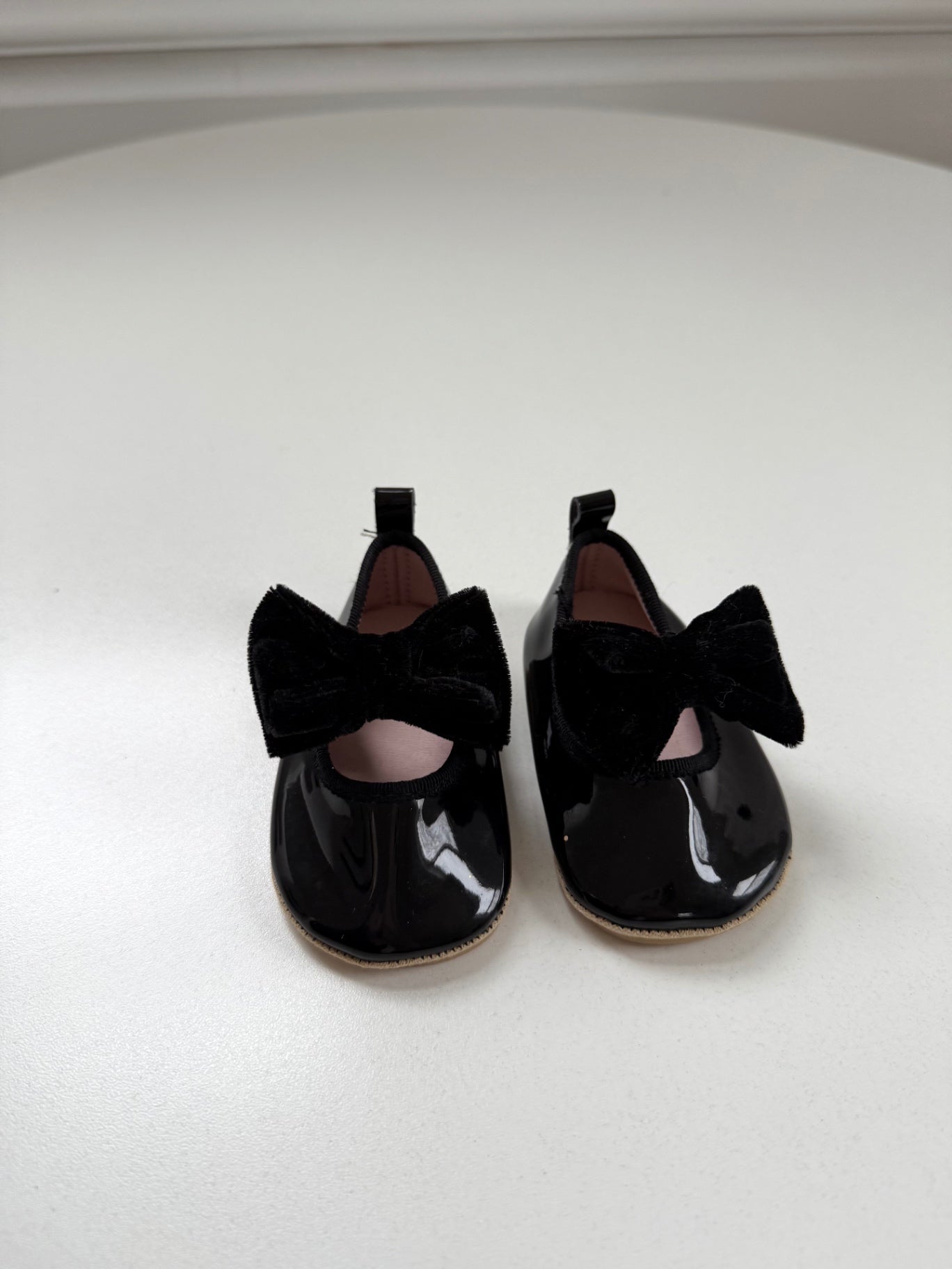 H&amp;M Shoes Size 0-1