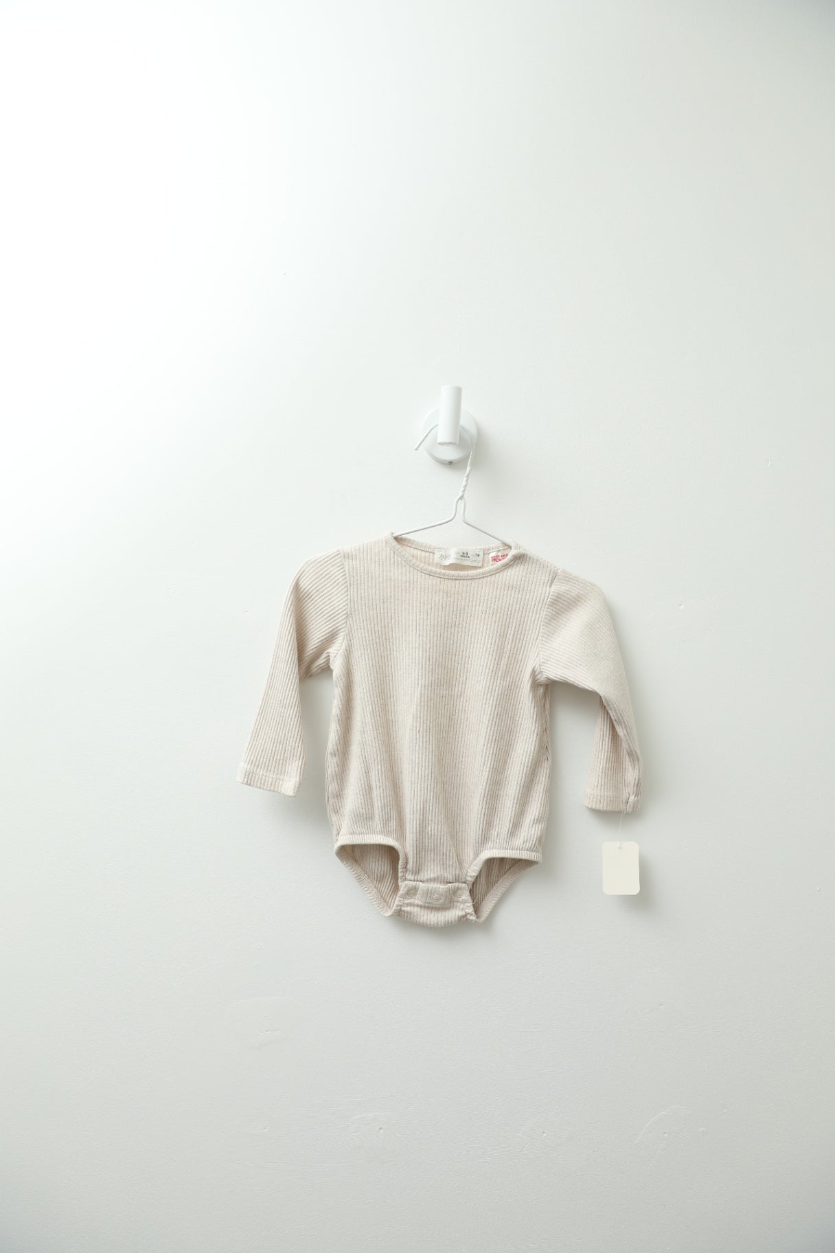 Zara Bodysuit 6-9 Months 