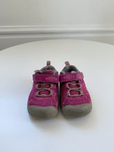 Keen Sneakers Size 5