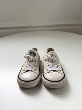 Converse Sneakers Size 8 