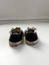 Converse Sneakers size 5 