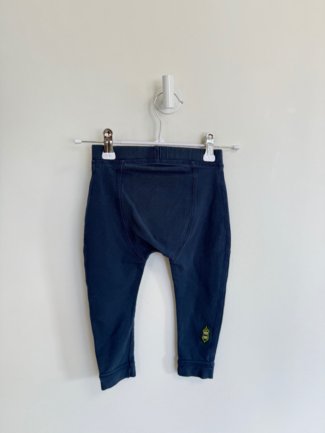 Peekaboo Beans Leggings 12-18 months