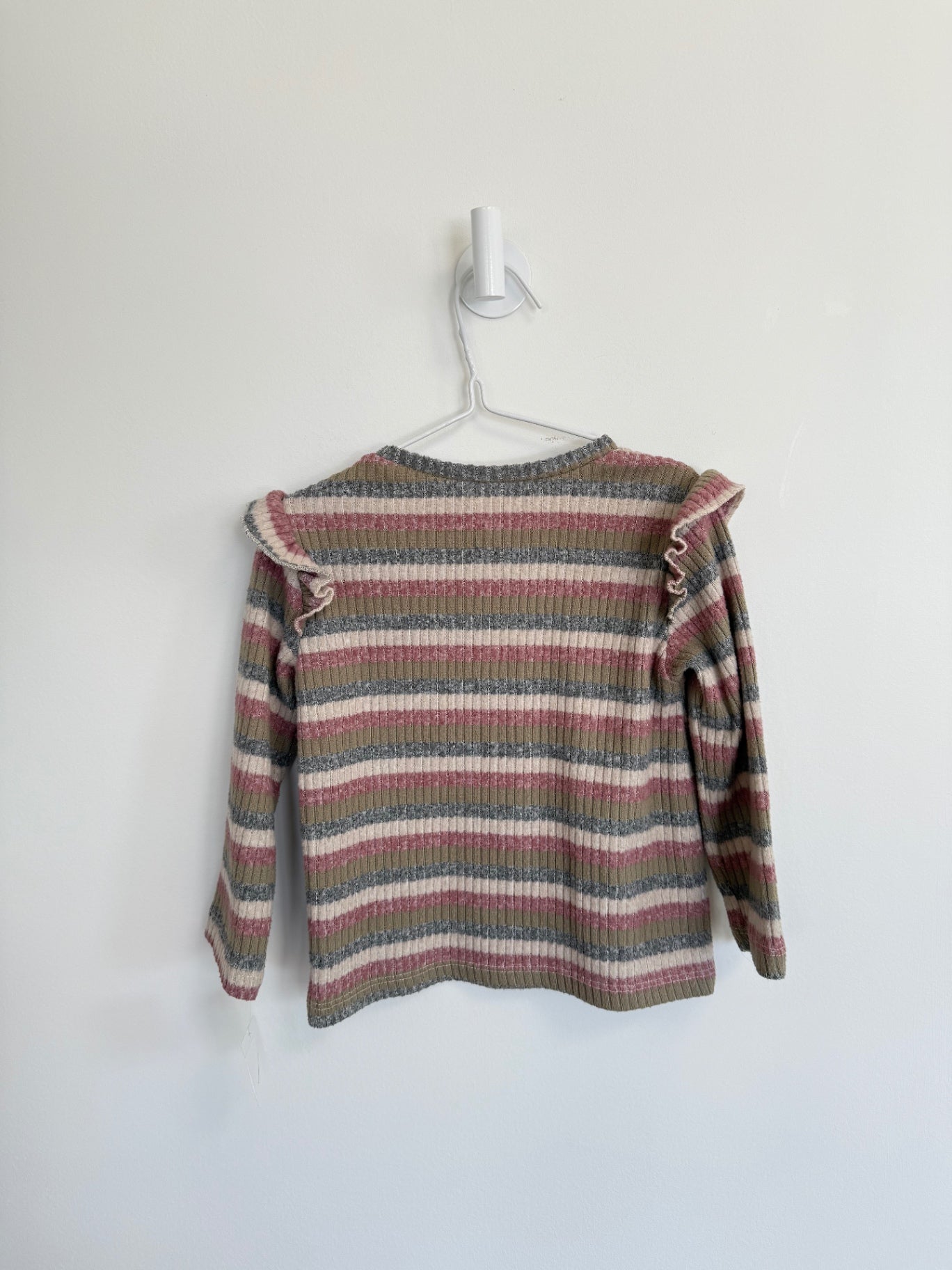 Zara 2pc set 4-5 Years Striped