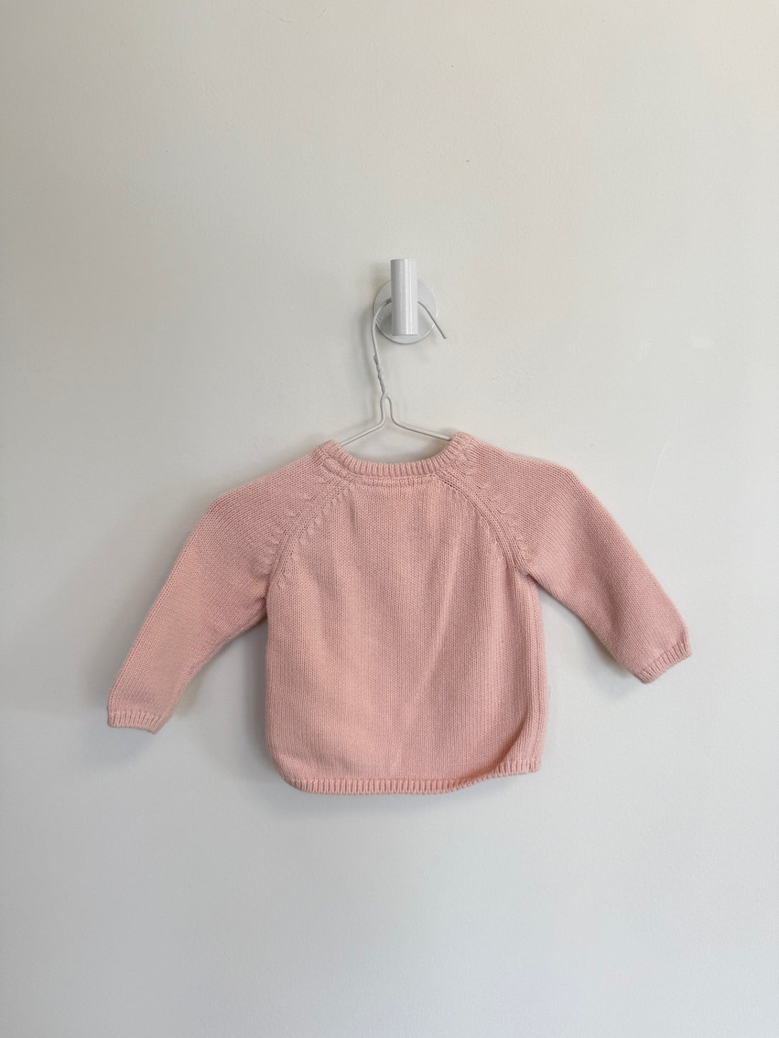 H&amp;M Sweater 2-4 months
