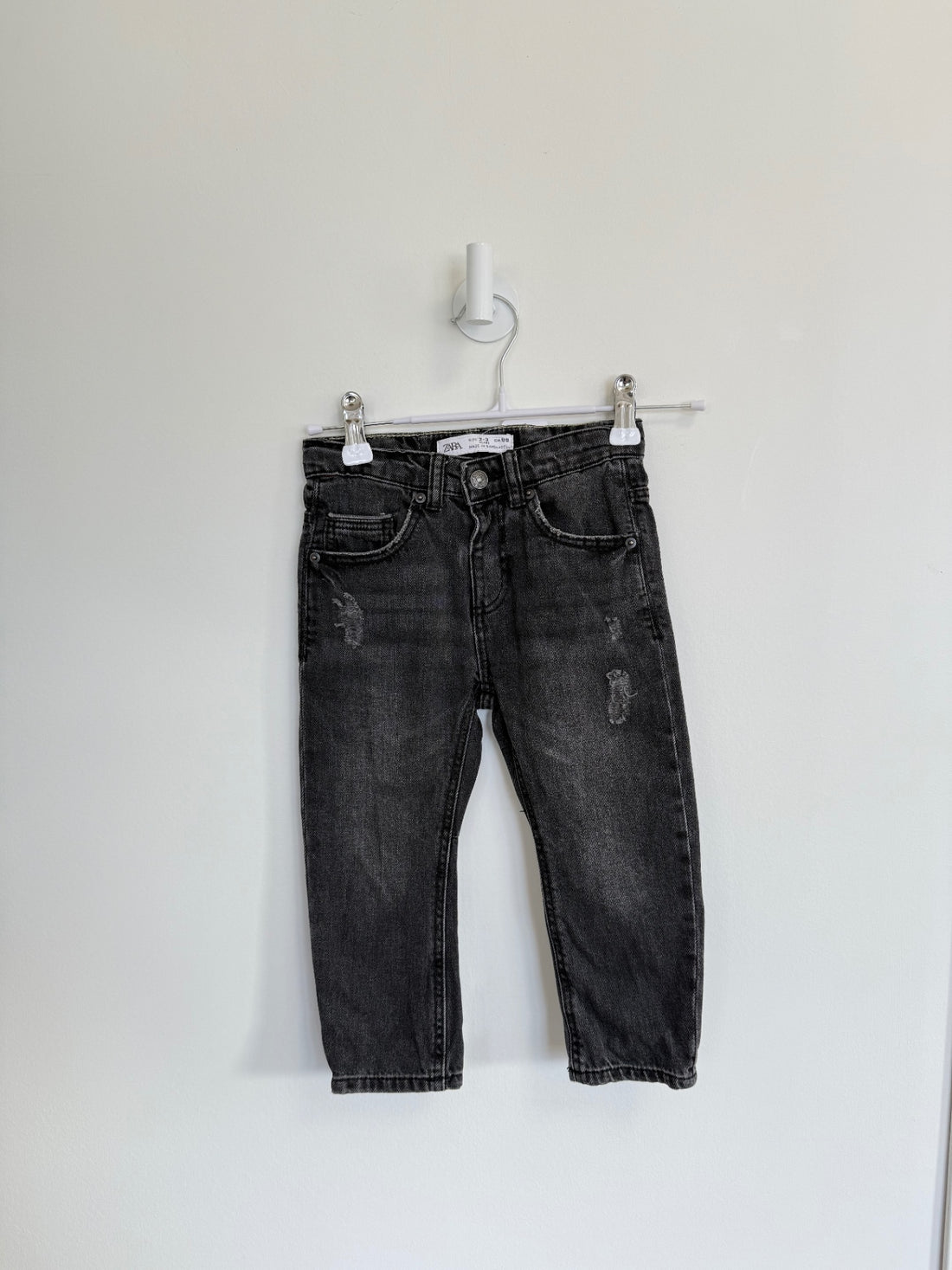 Zara Jeans 2-3 years Black