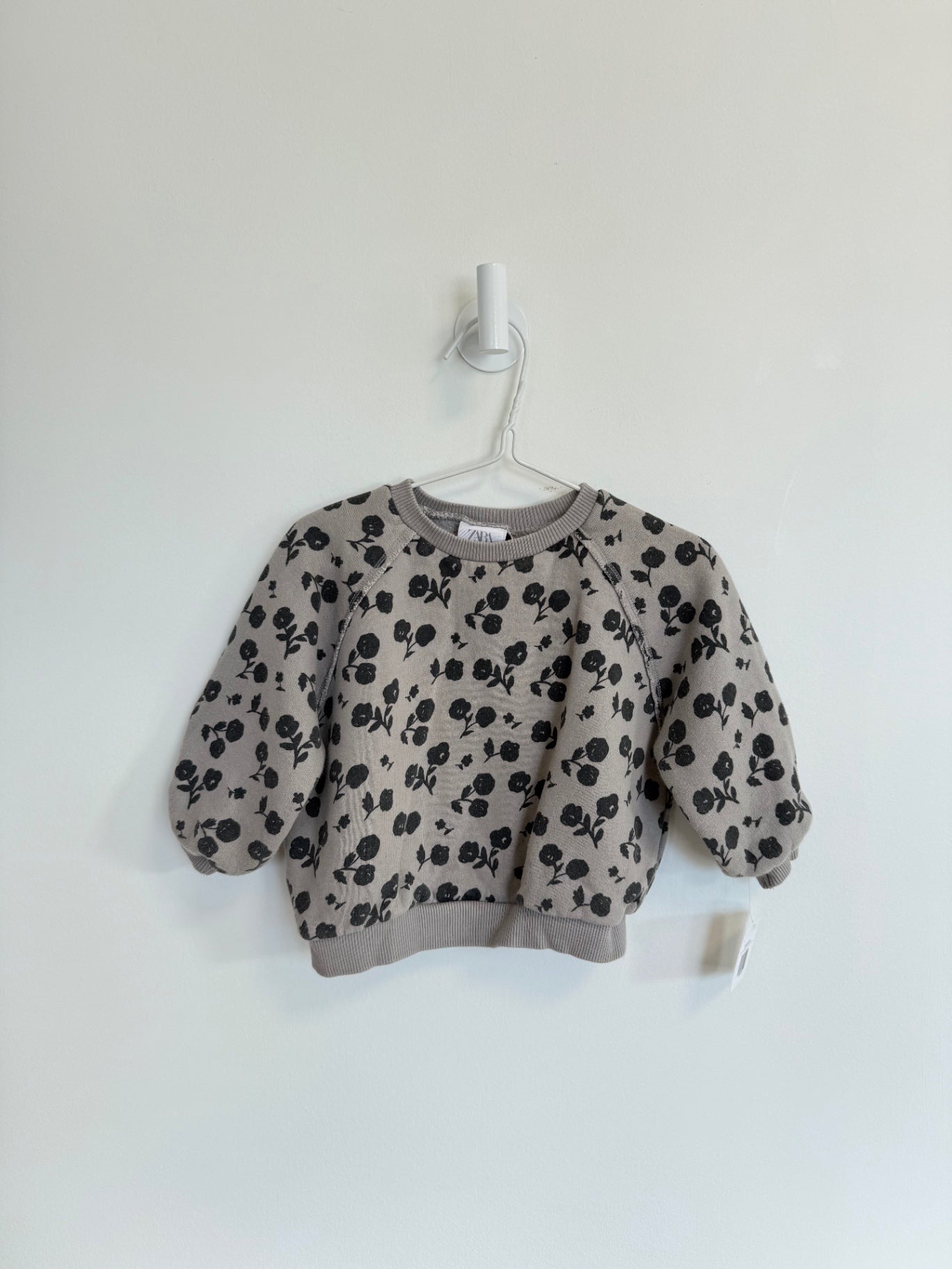Zara Sweater 12-18 months Grey floral