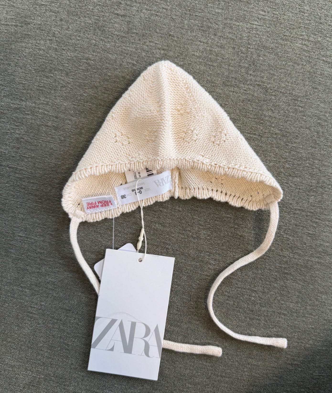 Zara Hat 0-3 Months Cream