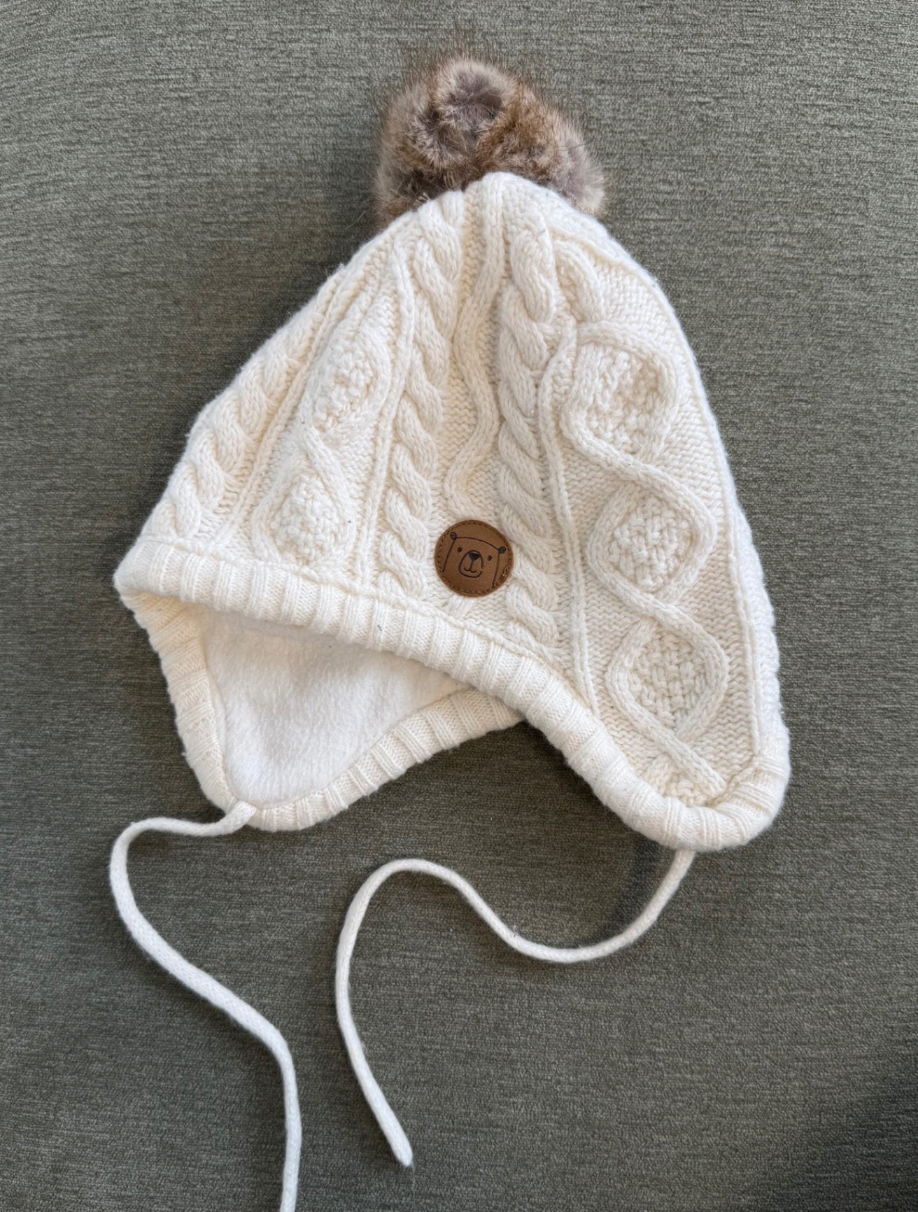 H&amp;M Hat 6-12 months Cream