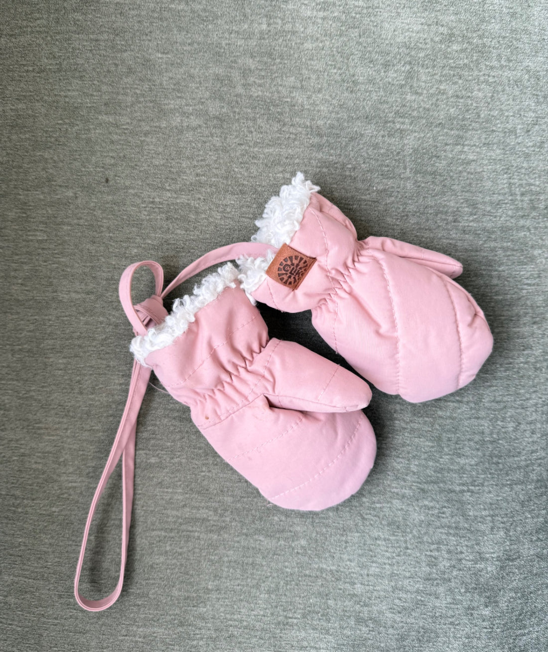 Cali Kids Gloves 9-18 months pink