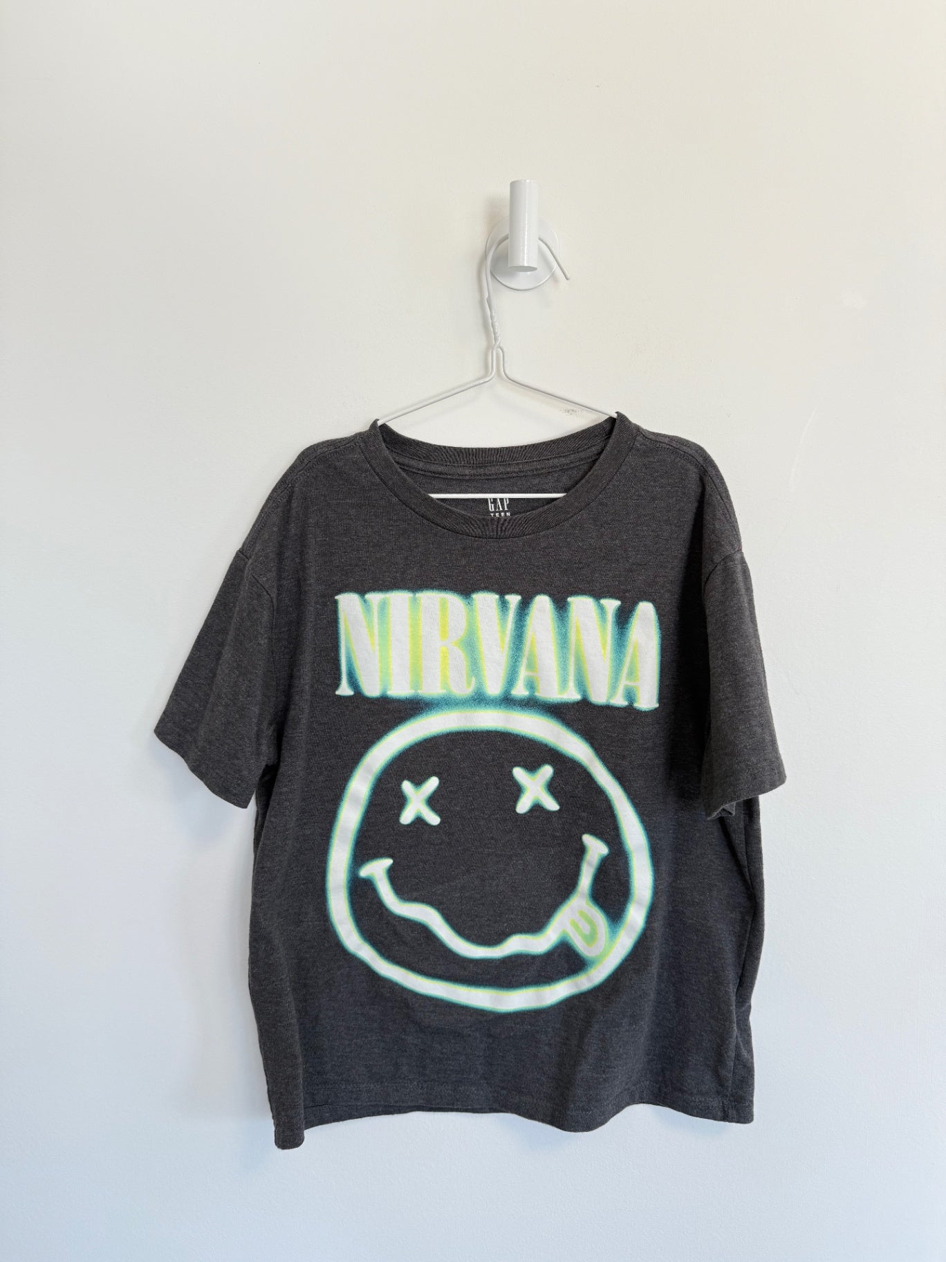GAP Teen  T-Shirt Medium 