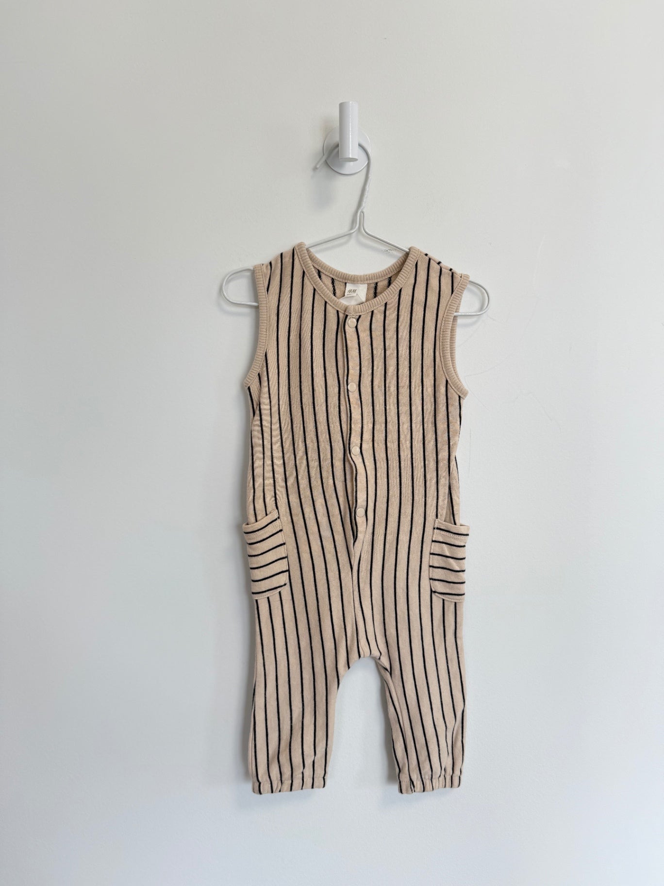 H&amp;M Romper 6-9 Months 