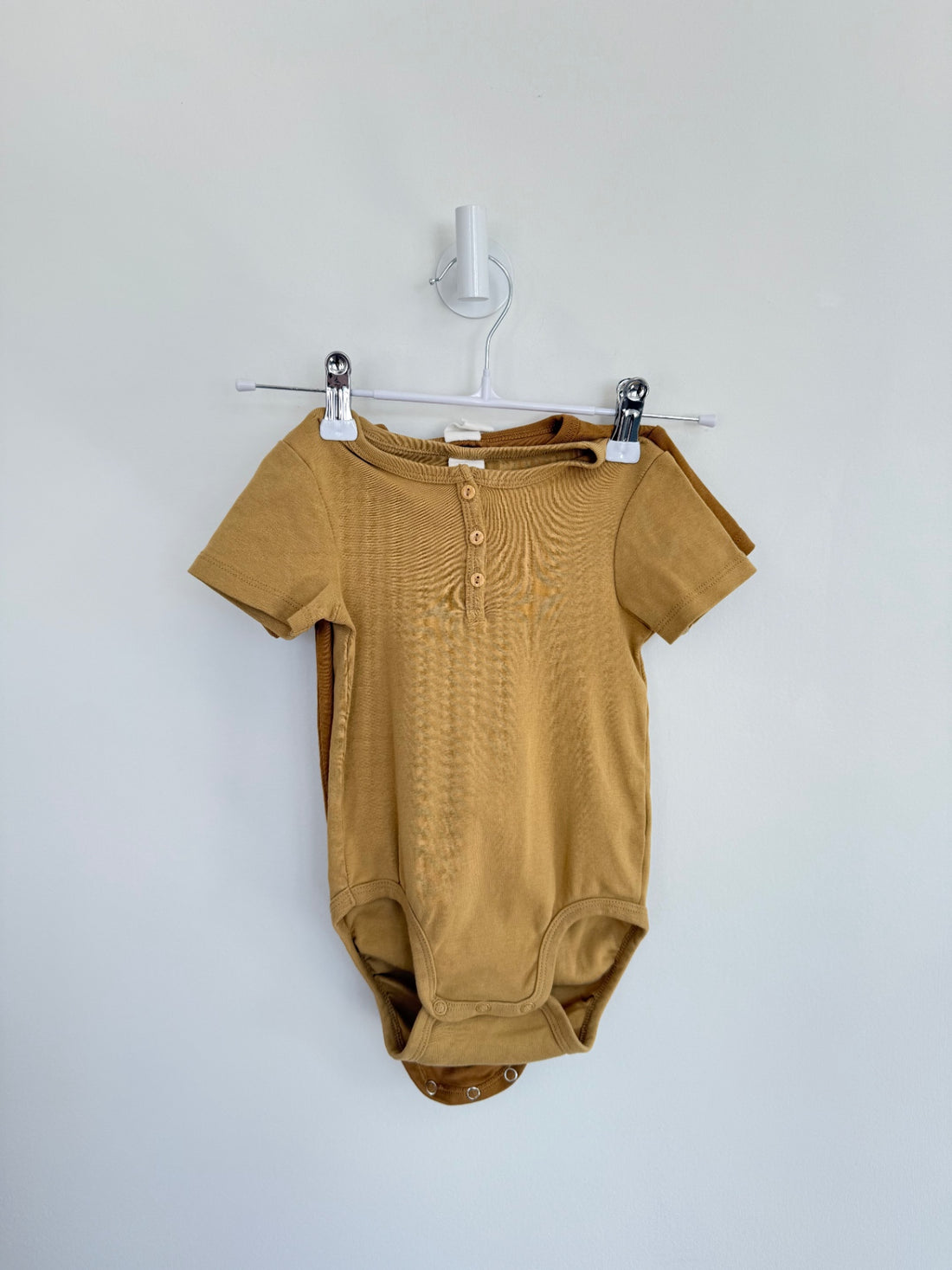 H&amp;M Onesie 1.2-2 years Brown